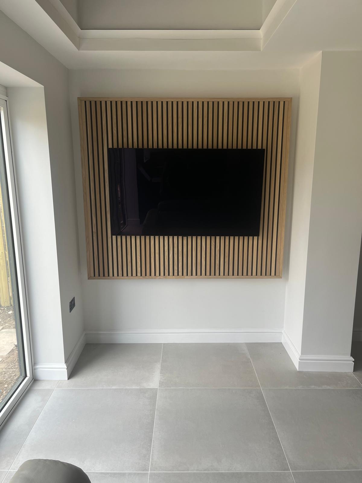 Bespoke Oak Slat TV Recess in Single Storey Extension